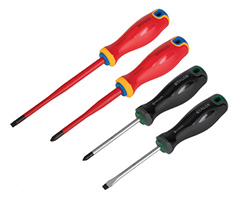 Wkrętaki 4elem. S2 STALCO S-12624